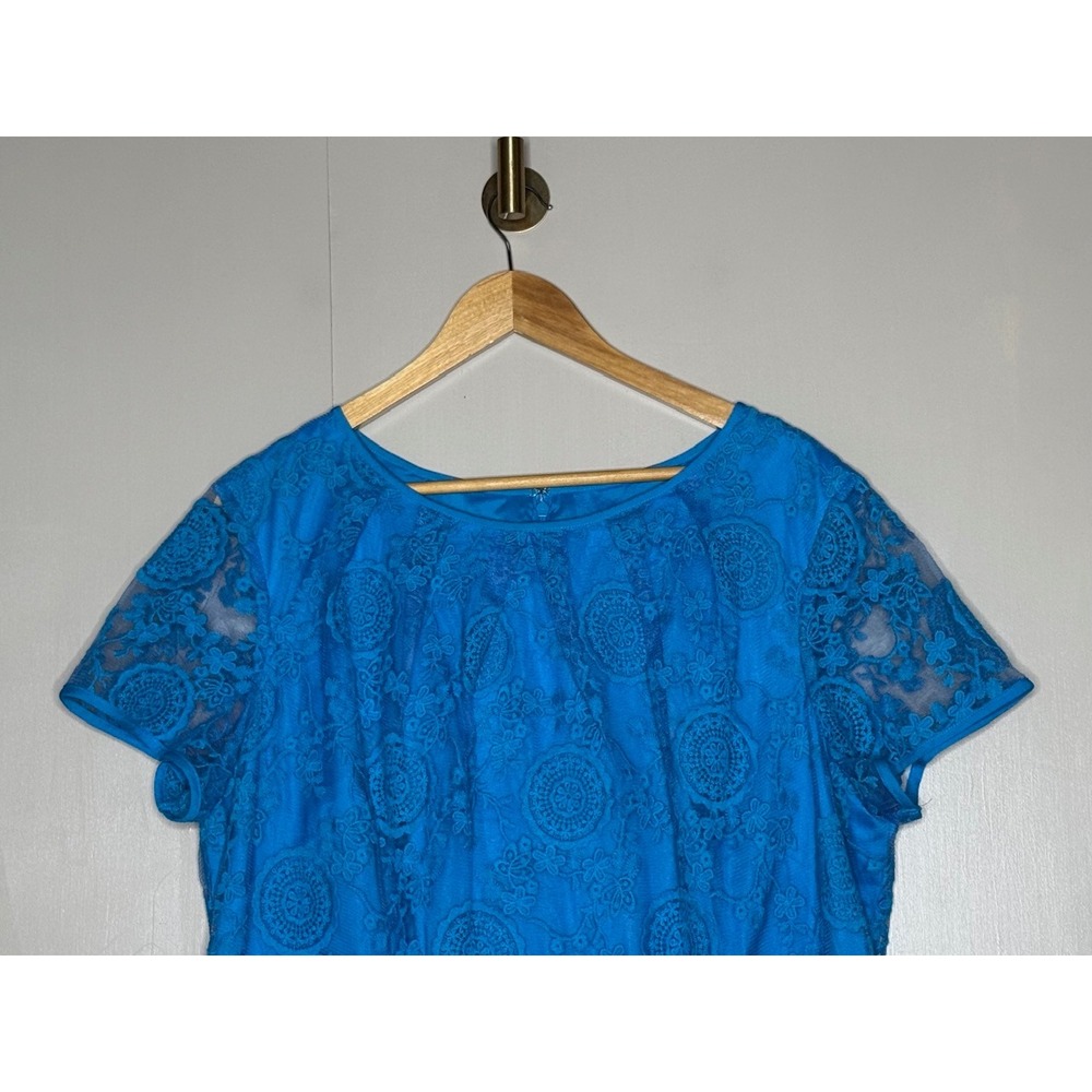 Adrianna Papell Blue Floral Lace Cocktail Dress Plus Size 18W Short Sleeve Knee - Picture 3 of 9